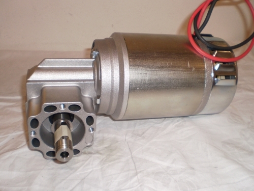 DC Gearmotors orthogonal axes