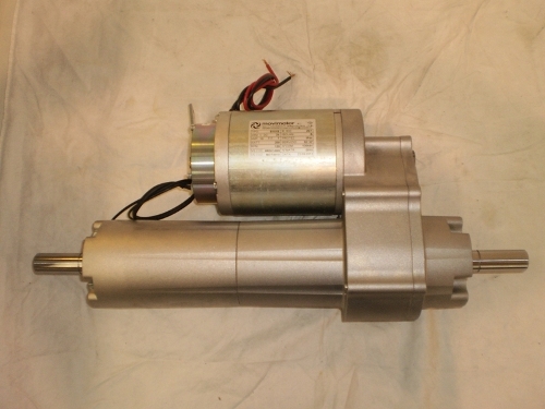 DC Gearmotors parallel axes with differential gear