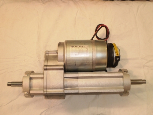 DC Gearmotors parallel axes with differential gear