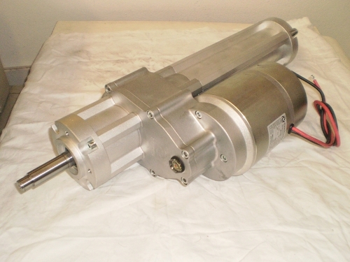 DC Gearmotors parallel axes with differential gear