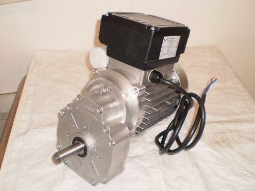 AC Gearmotors parallel axes